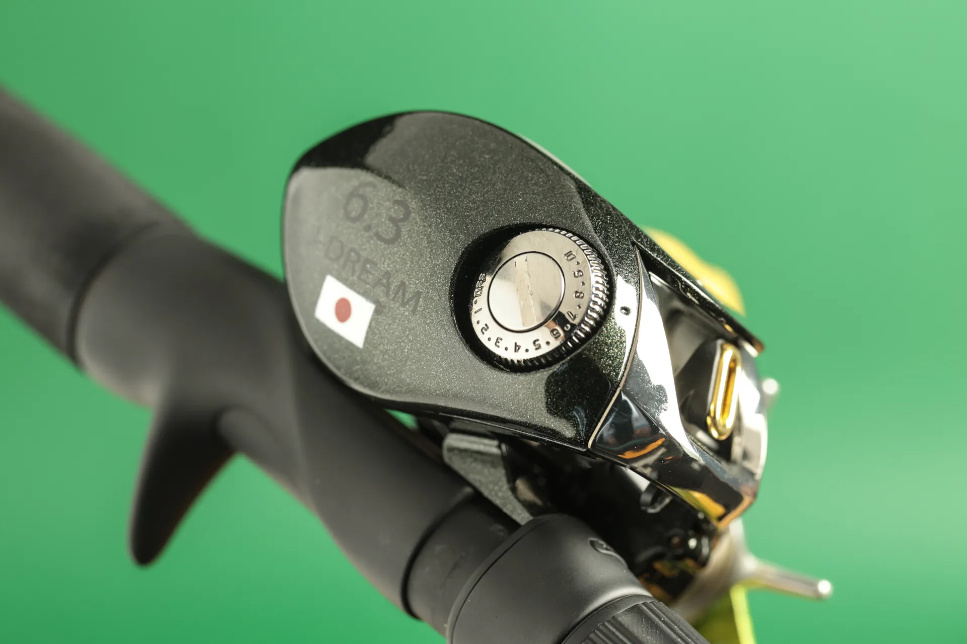 Daiwa TD Zillion avec une peinture gris foncé Porsche réalisée par Dumonteil Limoges 